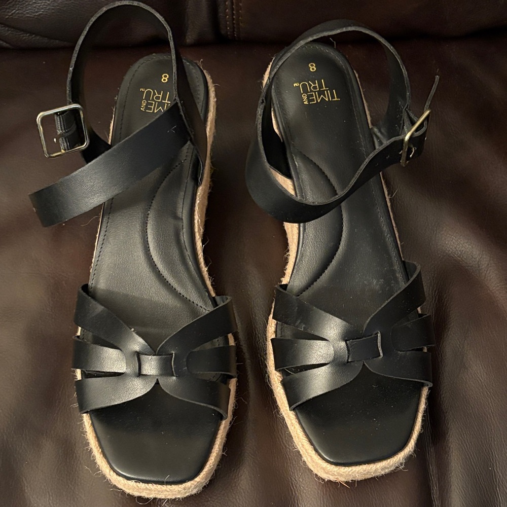 Time and Tru Black Strappy Espadrille Sandals